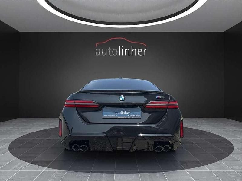 Gebraucht BMW M5 Comfort Edition 728 PS (535 kW) 2025 Schwarz Limousine