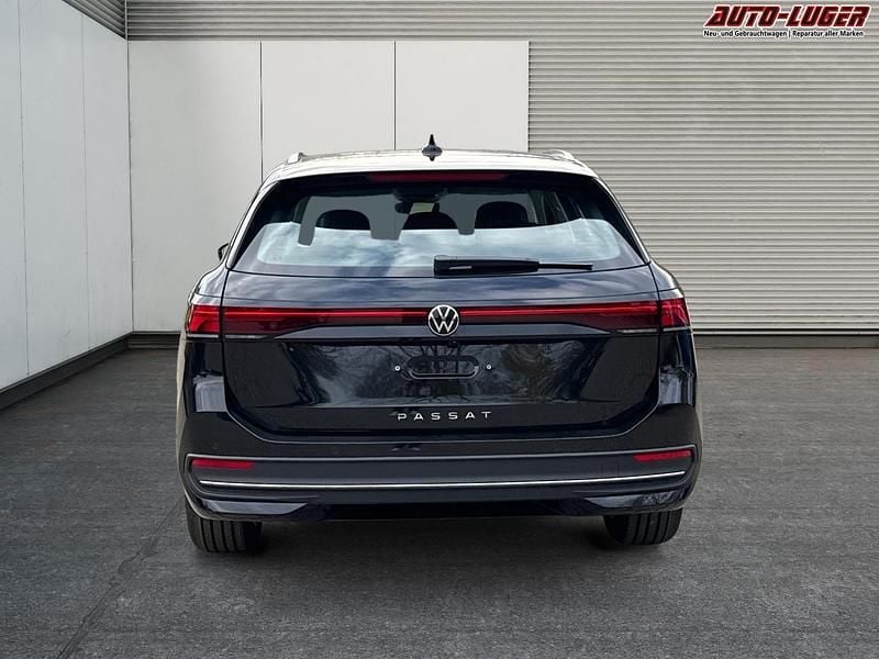 Neu VW Passat Business 150 PS (110 kW) 2025 Kombi