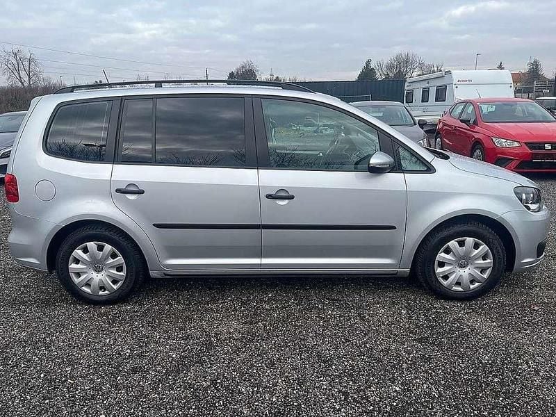 Gebraucht VW Touran Highline 140 PS (102 kW) 2015 Grau Van / Kleinbus