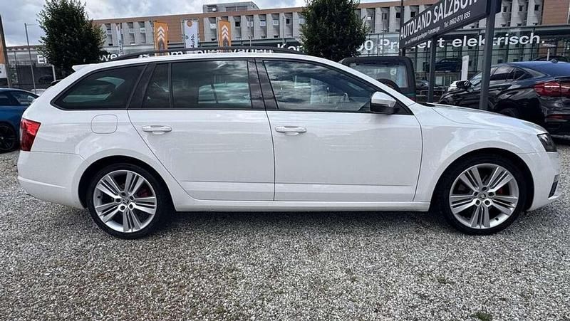 Gebraucht Skoda Octavia RS 184 PS (135 kW) 2016 Weiß Kleinwagen