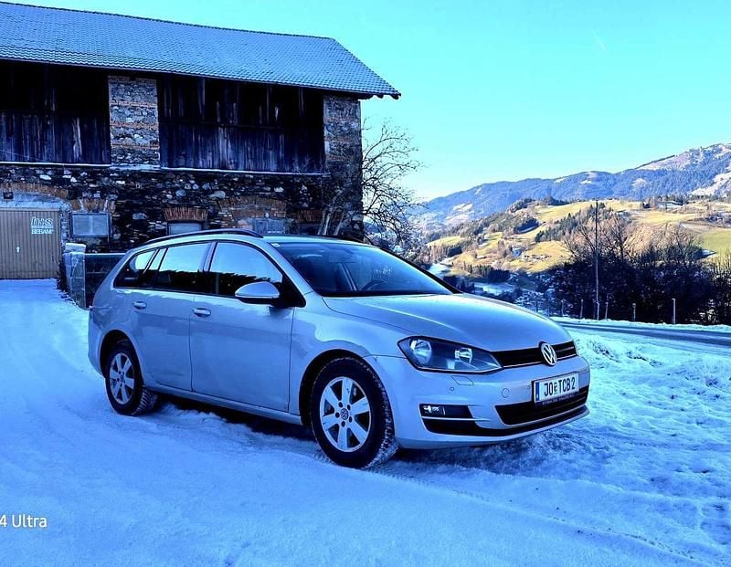 Gebraucht VW Golf VII 105 PS (77 kW) 2014 Silber Kombi