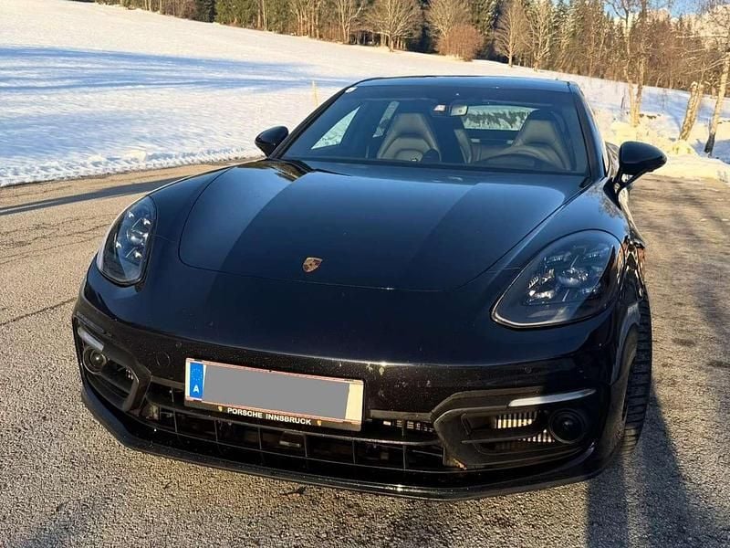 Schwarz Gebraucht 2021 Porsche Panamera 4 Limousine | € 89.900 - Bild 1/4