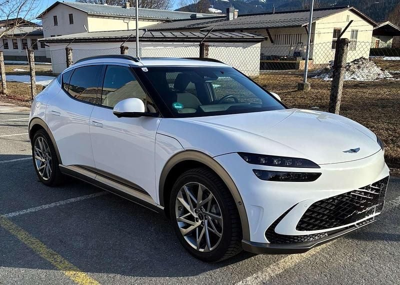 Gebraucht Genesis GV60 233 kW (318 PS) 2022 Weiß SUV