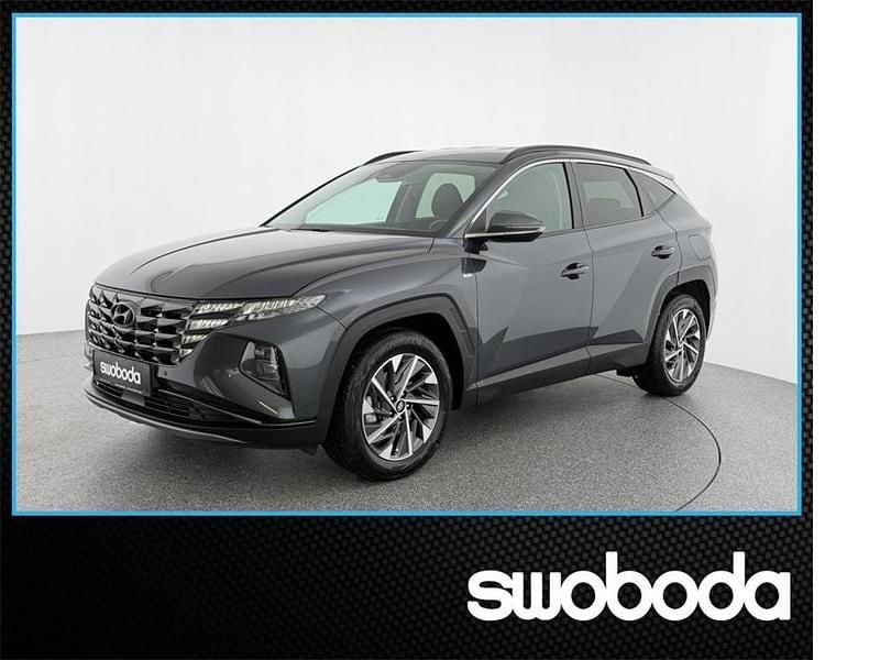 Gebraucht Hyundai Tucson Trend 150 PS (110 kW) 2024 Grau SUV