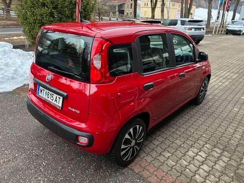 Gebraucht Fiat Panda 69 PS (50 kW) 2025 Rot Kleinwagen