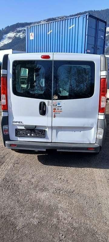 Gebraucht Opel Vivaro 114 PS (83 kW) 2007 Van / Kleinbus