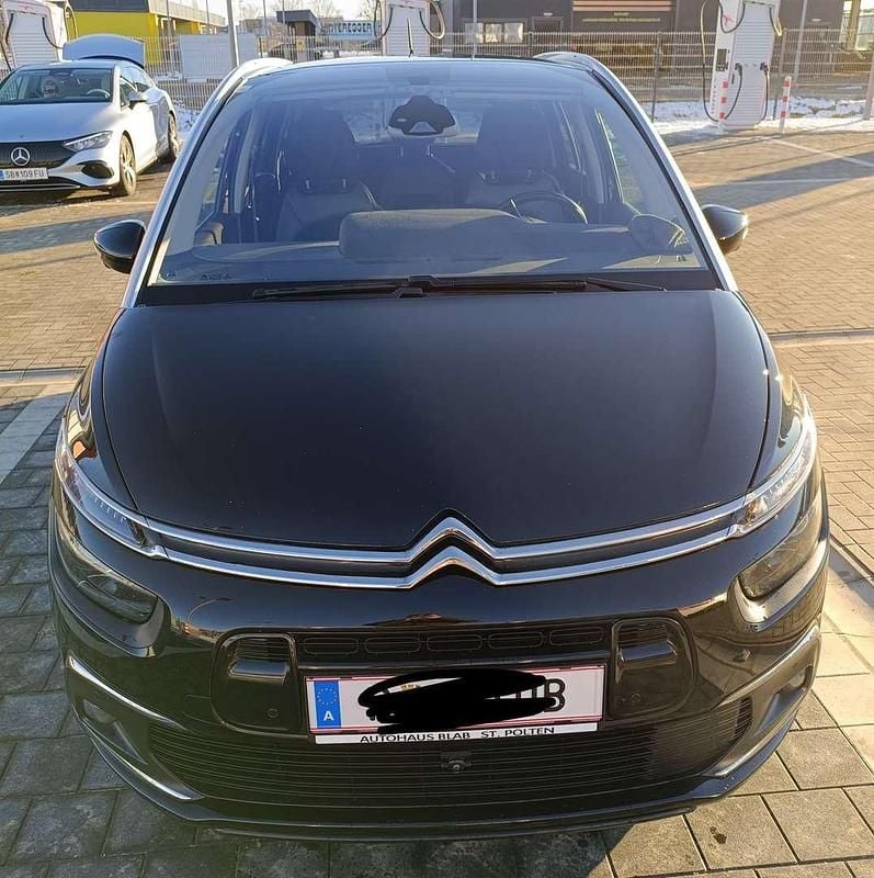 Schwarz Gebraucht 2020 Citroën C4 SpaceTourer Van / Kleinbus | € 17.999 (Fairer Preis) - Bild 1/4