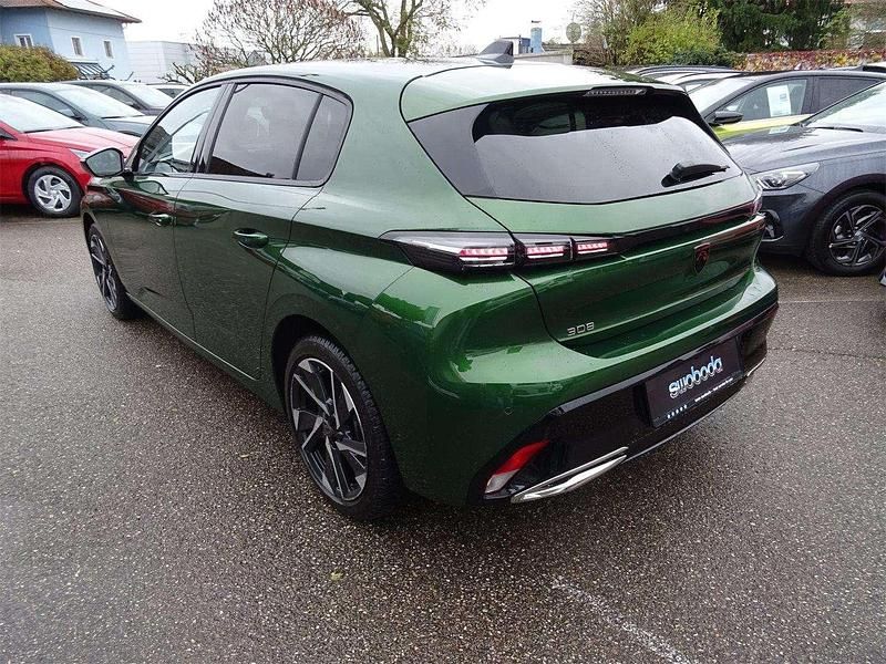 Gebraucht Peugeot 308 Allure 131 PS (96 kW) 2024 Grün Limousine