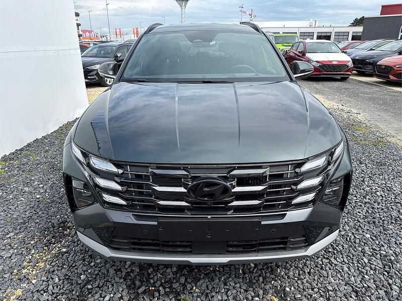 Neu Hyundai Tucson 215 PS (158 kW) 2025 Silber SUV