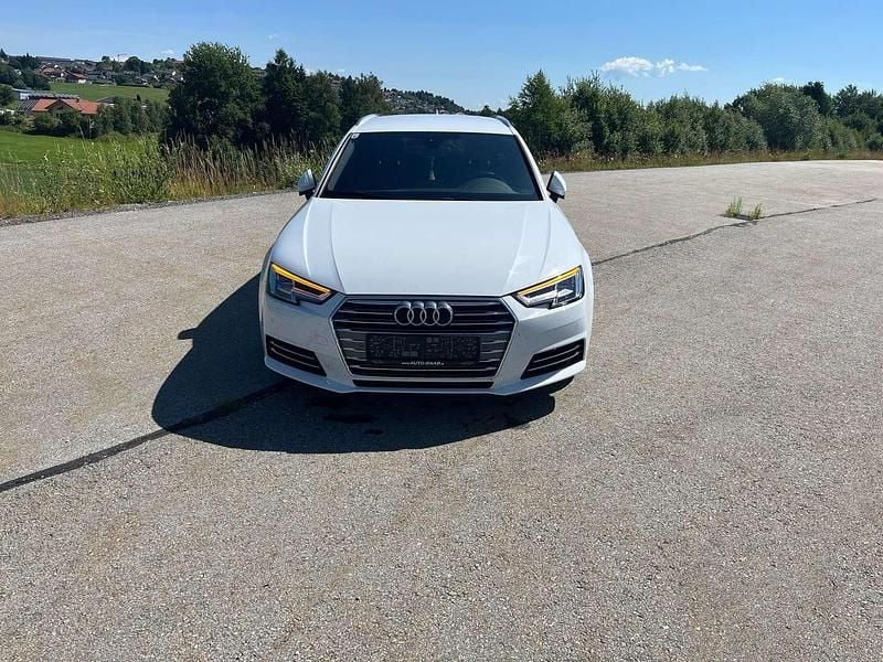 Gebraucht 2016 Audi A4 Sport Kombi | € 18.500 (Etwas zu teuer) - Bild 1/4