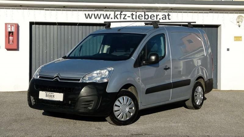 Gebraucht Citroën Berlingo 90 PS (66 kW) 2016 Silber Van / Kleinbus