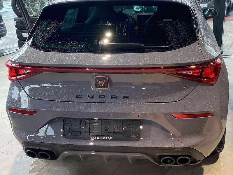 Gebraucht Cupra Leon VZ 300 PS (220 kW) 2022 Grau Kombi