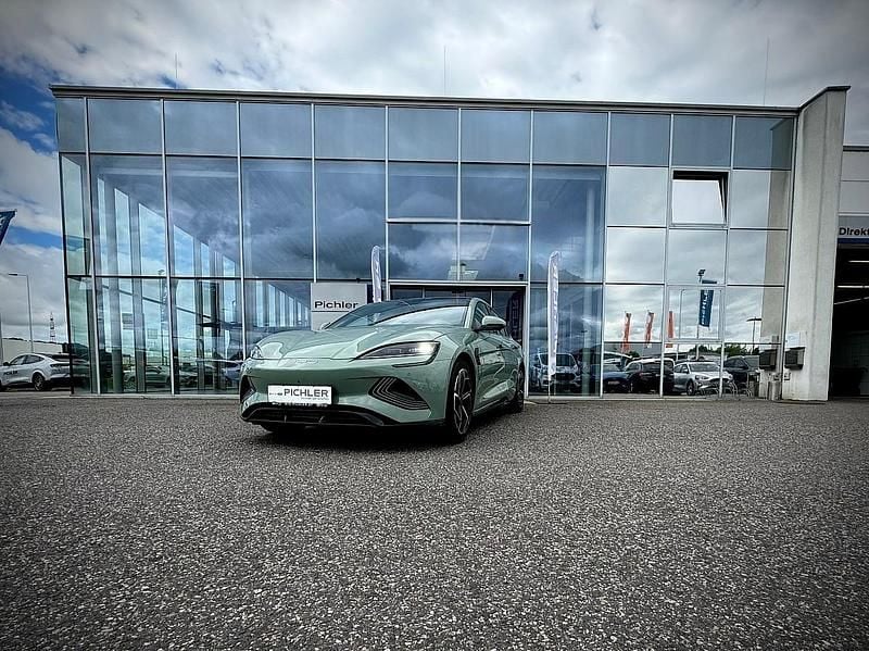 Neu BYD Seal 389 kW (530 PS) 2026 Shadow green Limousine