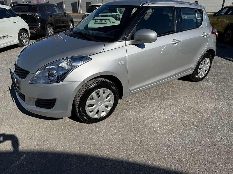 Gebraucht Suzuki Swift GL 90 PS (66 kW) 2012 Kleinwagen