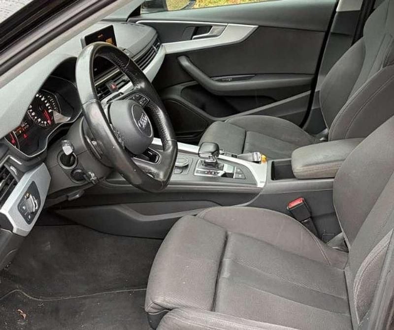 Gebraucht Audi A4 150 PS (110 kW) 2016 Schwarz Limousine