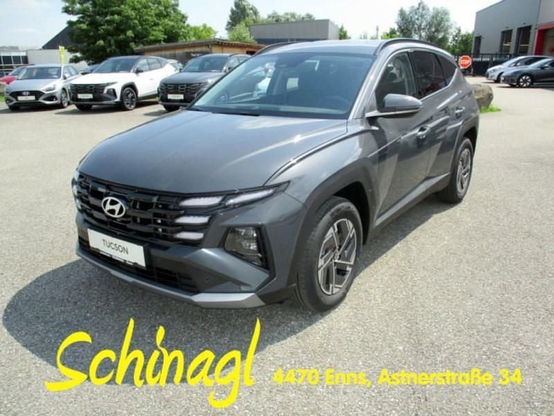 Gebraucht Hyundai Tucson 159 PS (116 kW) 2023 Ecotronic gray SUV