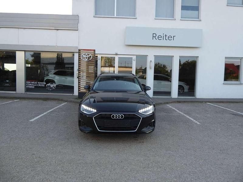 Gebraucht Audi A4 136 PS (100 kW) 2020 Schwarz Kombi