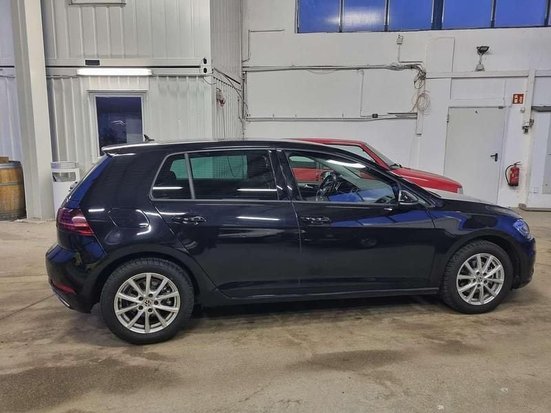 Gebraucht VW Golf VII 150 PS (110 kW) 2018 Schwarz Limousine