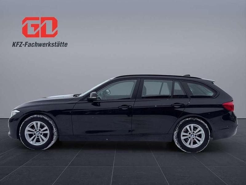 Gebraucht BMW 316 Advantage 116 PS (85 kW) 2018 Schwarz Kombi