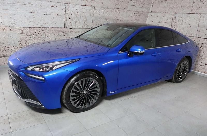 Gebraucht Toyota Mirai Advance 182 PS (133 kW) 2023 Blau Limousine