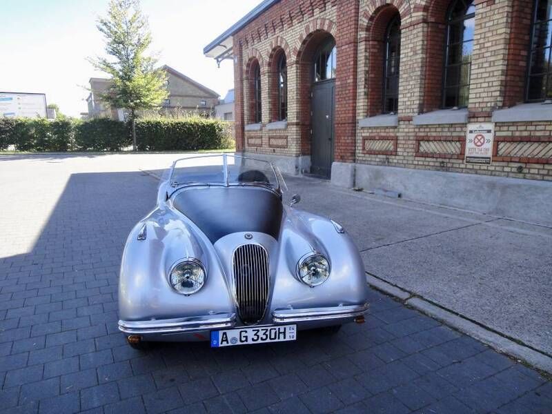 Gebraucht Jaguar XK 162 PS (119 kW) 1950 Silber Cabrio