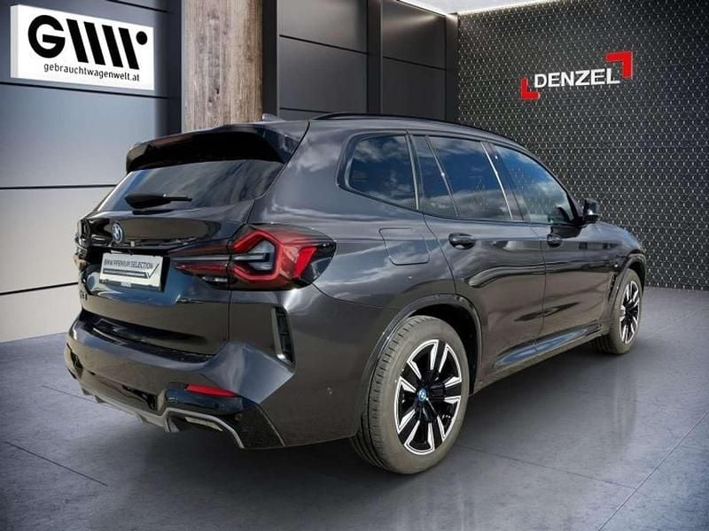 Gebraucht BMW iX3 Shadowline 210 kW (286 PS) 2025 Grau SUV