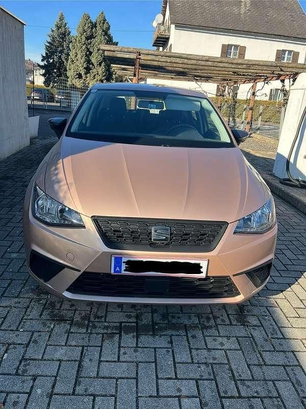 Gebraucht Seat Ibiza Reference 75 PS (55 kW) 2017 Gold Limousine