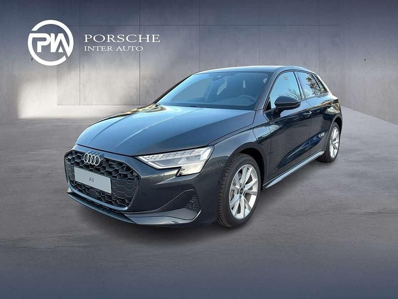 Neu Audi A3 150 PS (110 kW) 2025 Grau Limousine