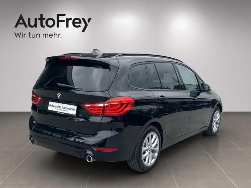Gebraucht BMW 220 Gran Tourer Advantage 190 PS (139 kW) 2019 Schwarz Van / Kleinbus