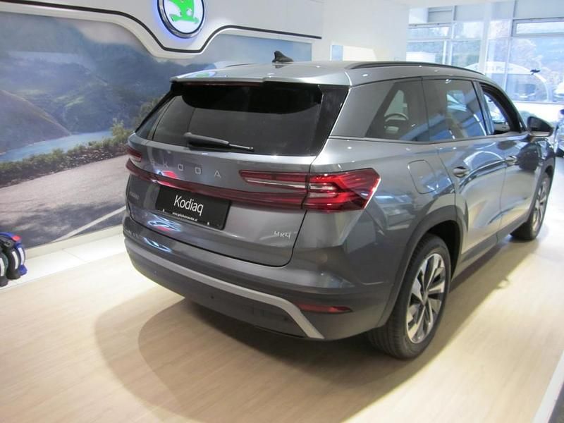Neu Skoda Kodiaq Selection 193 PS (141 kW) 2026 Mittelgrau  metallic SUV