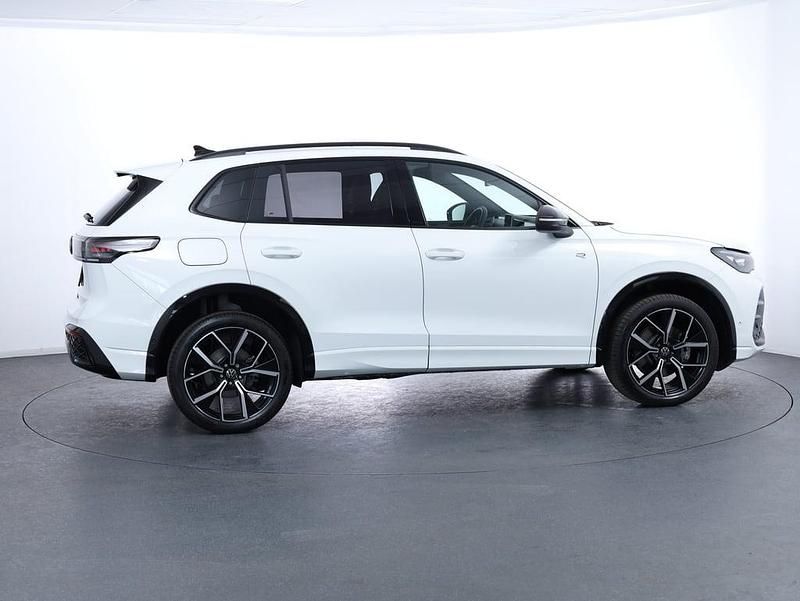 Neu VW Tiguan Sport 193 PS (141 kW) 2026 Weiss  normal SUV