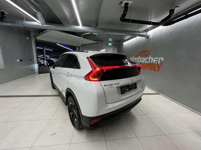 Gebraucht Mitsubishi Eclipse Cross Intense 148 PS (108 kW) 2020 Weiß SUV