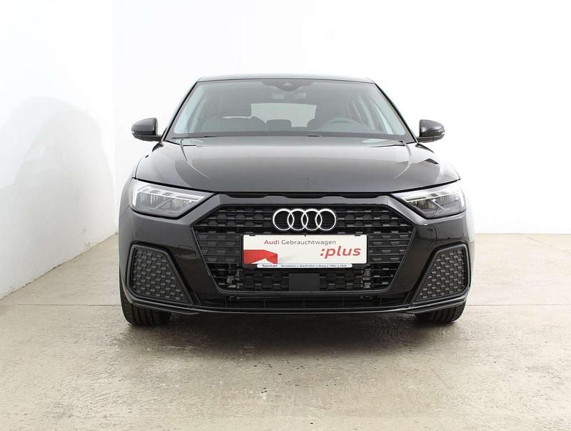 Neu Audi A1 116 PS (85 kW) 2025 Schwarz Kleinwagen