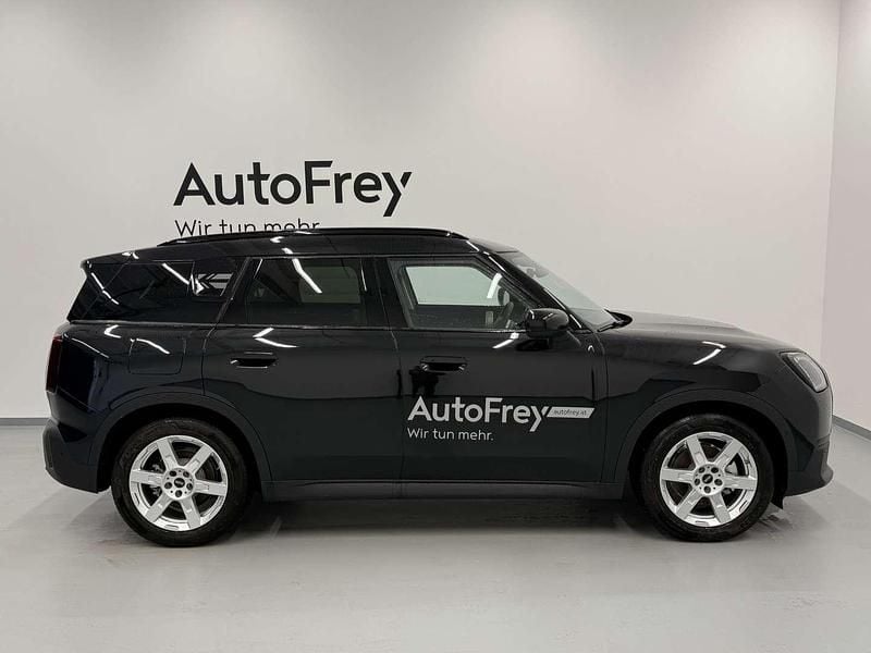 Gebraucht Mini Countryman 150 kW (204 PS) 2025 Midnight black ii SUV