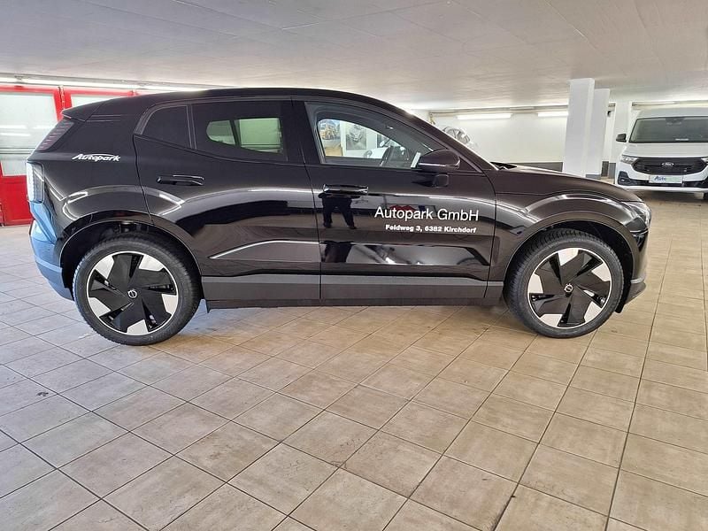 Neu Volvo EX30 Performance 314 kW (428 PS) 2026 Schwarz SUV