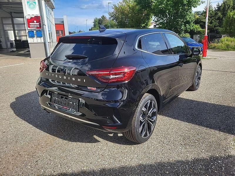 Neu Mitsubishi Colt Intense 91 PS (66 kW) 2025 Schwarz Kleinwagen