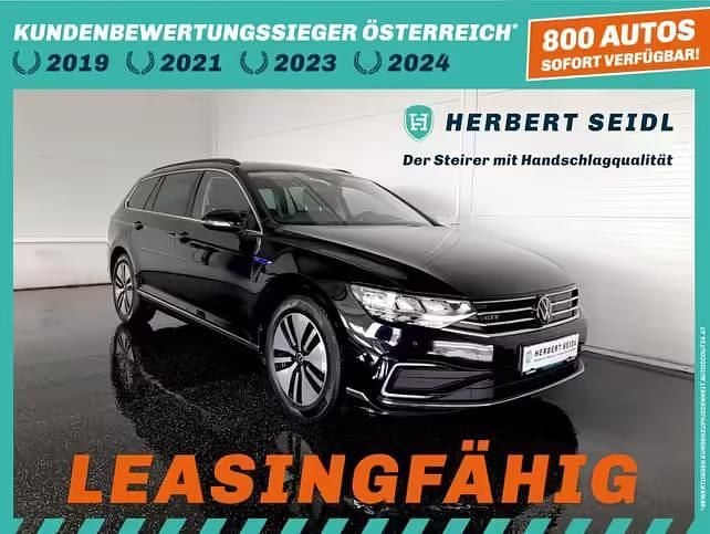 Gebraucht VW Passat GTE 156 PS (114 kW) 2022 Deepblackperleffect Kombi