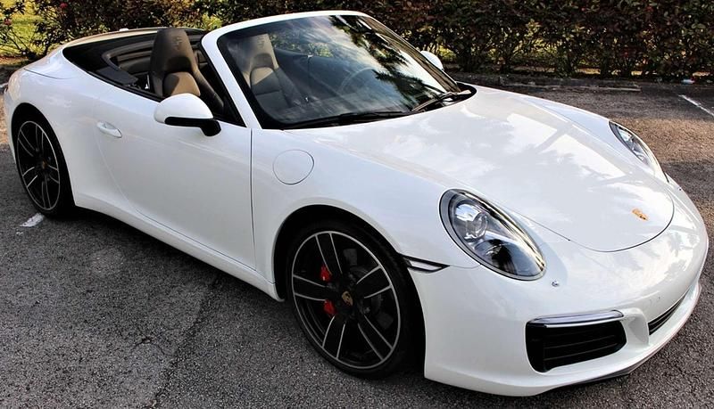 Gebraucht Porsche 991 370 PS (272 kW) 2018 Weiß Cabrio