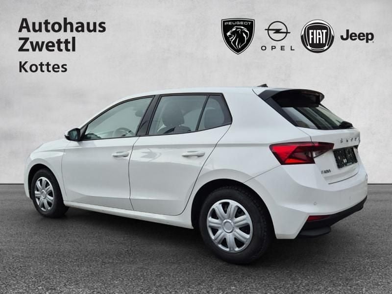 Gebraucht Skoda Fabia Ambition 65 PS (47 kW) 2022 Weiß Kleinwagen