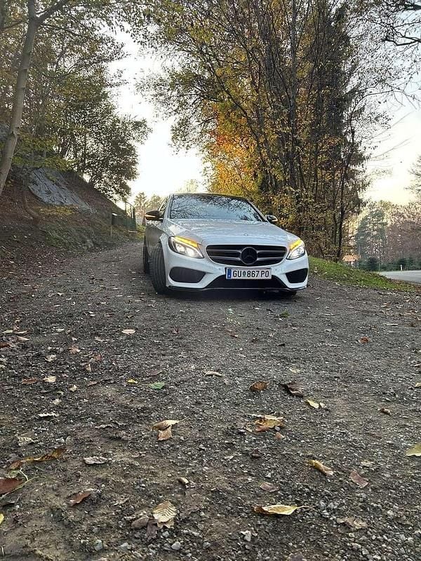 Gebraucht Mercedes C220 AMG line 170 PS (125 kW) 2015 Limousine