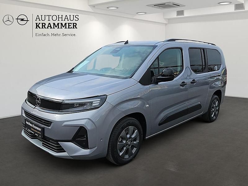 Neu Opel Combo 131 PS (96 kW) 2026 Grau Kombi