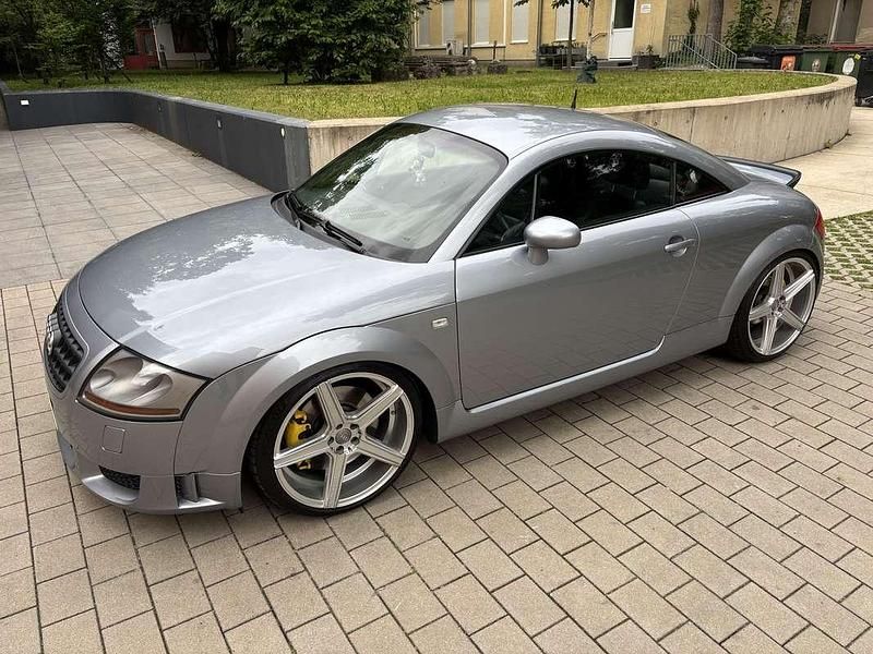 Gebraucht Audi TT Design 250 PS (183 kW) 2004 Silber Coupé