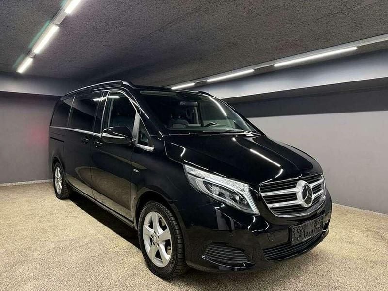 Gebraucht Mercedes V250 Avantgarde 190 PS (139 kW) 2016 Schwarz Van / Kleinbus