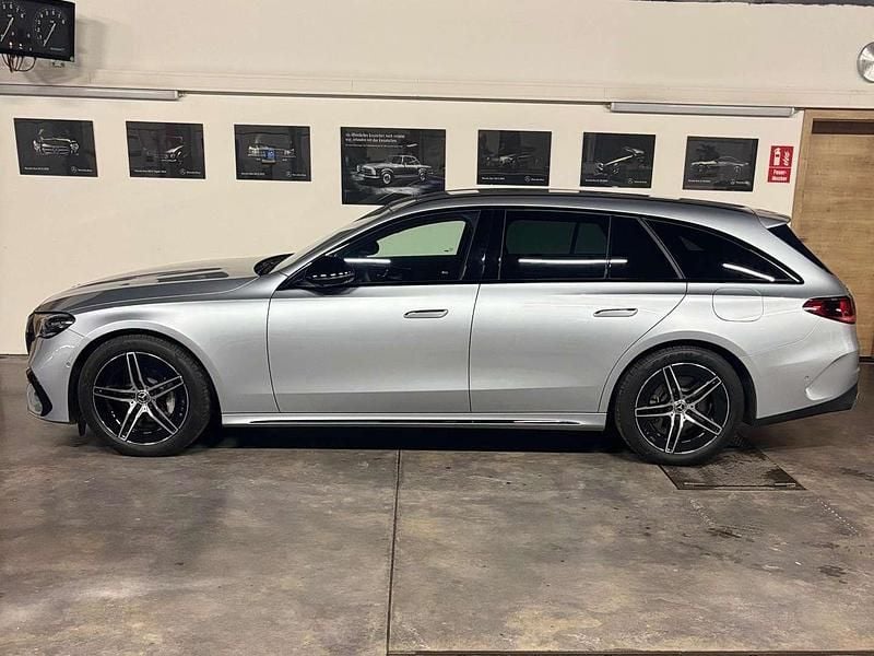 Gebraucht Mercedes E300 197 PS (144 kW) 2024 Silber Kombi
