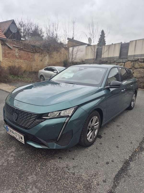 Gebraucht Peugeot 308 SW S 131 PS (96 kW) 2022 Blau Kombi