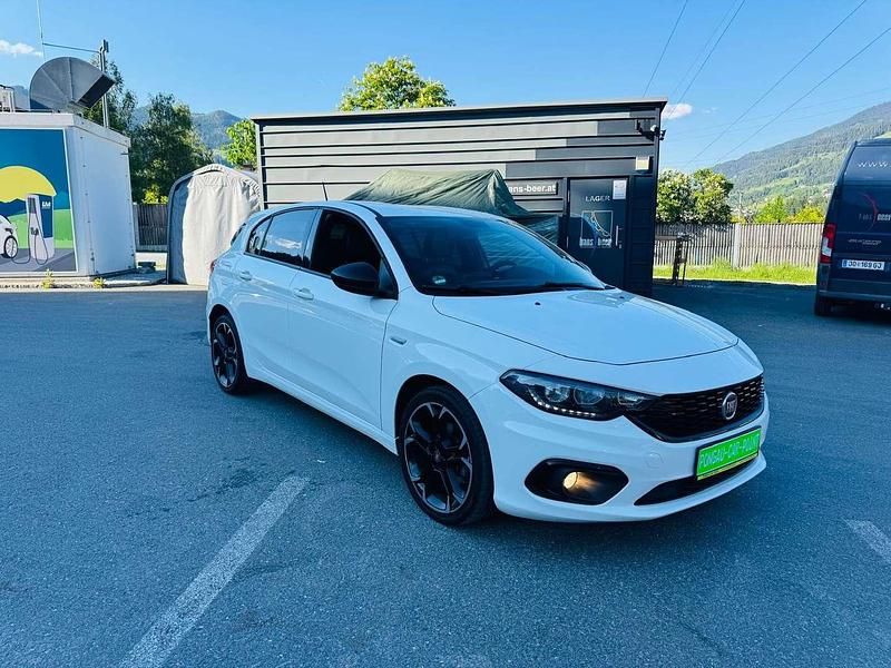Gebraucht Fiat Tipo Lounge 95 PS (69 kW) 2020 Weiß Limousine