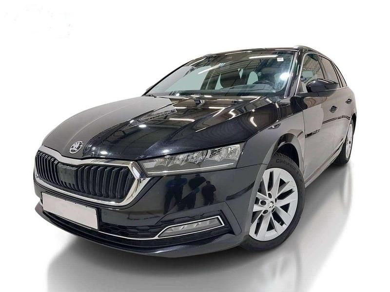 Schwarz Gebraucht 2020 Skoda Octavia First Edition Kombi | € 18.990 - Bild 1/4