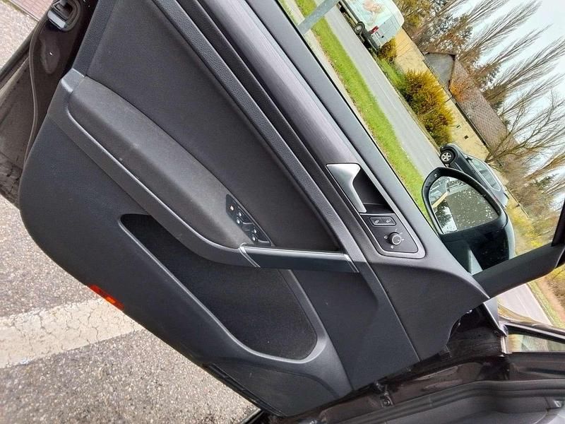 Gebraucht VW Golf VII 116 PS (85 kW) 2019 Schwarz Kombi