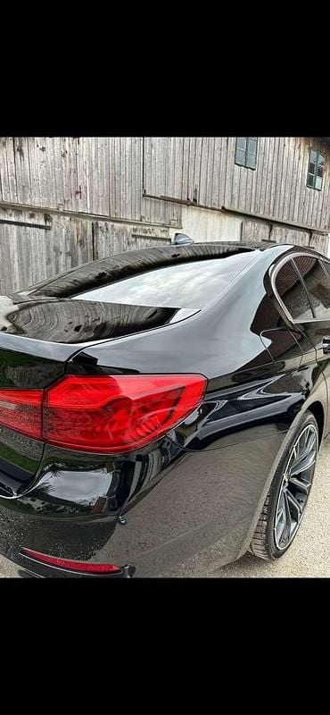 Gebraucht BMW 520 190 PS (139 kW) 2018 Limousine