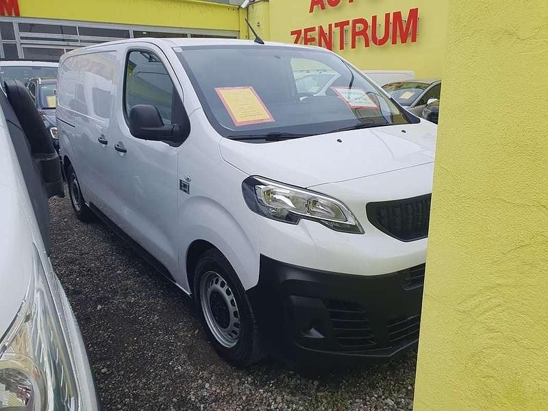 Gebraucht Peugeot Expert 102 PS (75 kW) 2023 Weiß Van